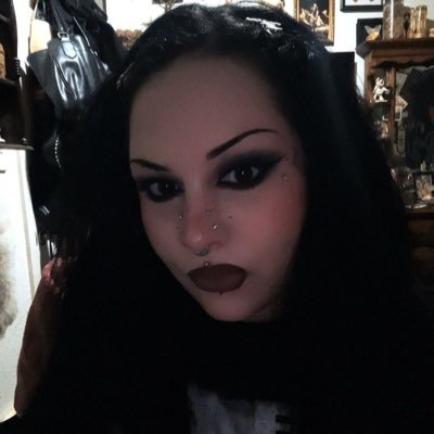 kvrtcocvine's profile picture. Pisces | Art hoe | Death enthusiast | Spiritual gangster | BPD | Queer | Just a semi-conscious entity floating through this weird dimension