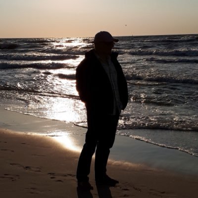 maxopolony's profile picture. 