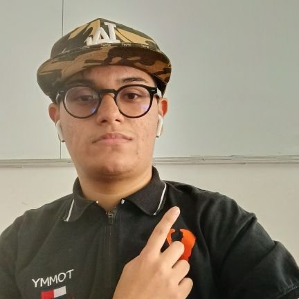 elmenorjohan29's profile picture. Magallanero hasta que el mar se seque
🇻🇪
UCV 💛