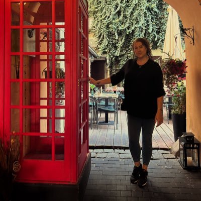 hels86x's profile picture. 🦉 🏒