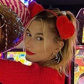 ooryien's profile picture. '𝗂 𝗇𝖾𝖾𝖽 𝗈𝗇𝖾 𝗐𝖺𝗒 𝗍𝗂𝖼𝗄𝖾𝗍 𝗁𝗈𝗆𝖾'- one ok rock | @marktuan fav girl 💞 | ♀️ • 🇧🇷