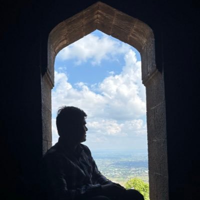 Rohan_Tapse's profile picture. An Independent soul & Logical thinker.