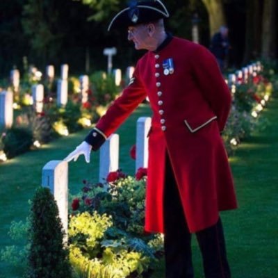 TheBigBlueChap's profile picture. 