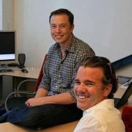 Paraqfa's profile picture. 