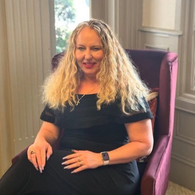 LisaSmahSajj's profile picture. Follow me, like my posts, and drop your Cash App or PayPal tag in my inbox blessings might just find you today! 💵💸 * Thanks!