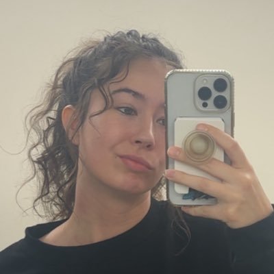 edgytrinity's profile picture. {22} ✨Apex Legends ✨Sun Fearer, R-99 Enjoyer ✨