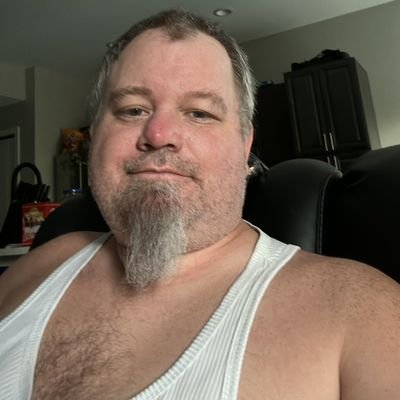 Crimsonjeo01's profile picture. 