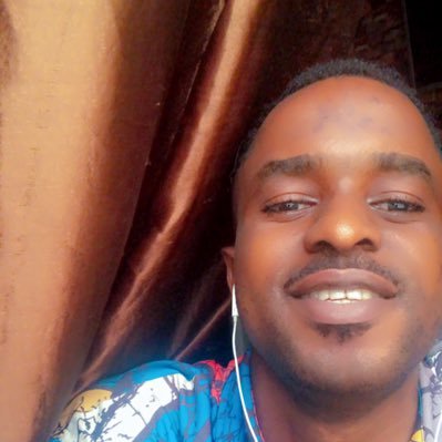 Freshcodelee's profile picture. 