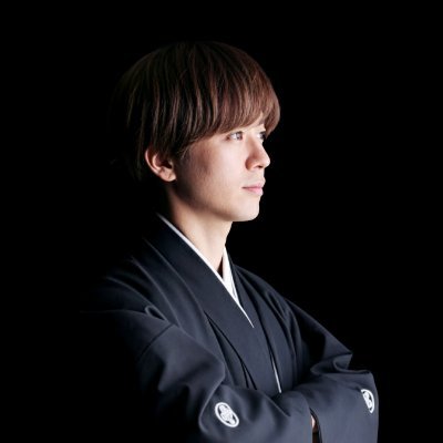 uranaisyacho's profile picture. 四柱推命×九星気学で“恋愛と運命のタイミング”を読む占い師🔮  
恋愛・仕事・お金・芸能人の運勢まで、わかりやすく言語化。  
努力だけじゃなく“タイミング”で人生は動く。