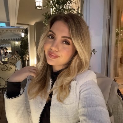 ozkyduygu's profile picture. ✨