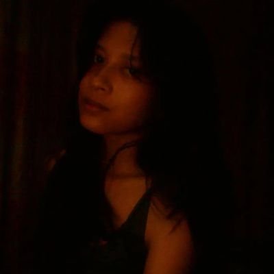 MyleneLanson's profile picture. 💙🧡