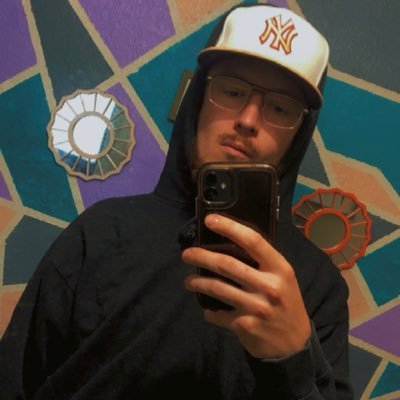 rpyanks's profile picture. Yankees | Chiefs | Suns