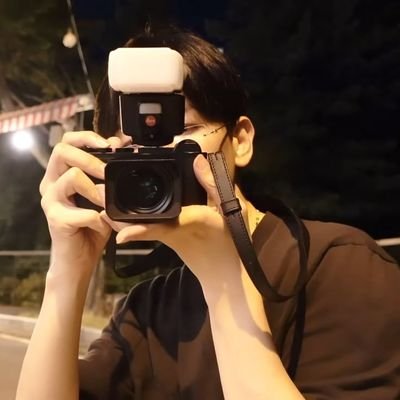 baekhyuzee's profile picture. https://t.co/QZNKmTNU0D’s Master manipulator, hiding behind thick eyeliner and flirty feminine act.