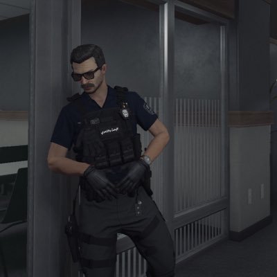 bk8e_'s profile picture. مهما ملكت في الدنيا تذكر ﴿ كُلُّ مَنْ عَلَيْهَا فَانٍ ﴾ . . #شبّيح_سكيلر