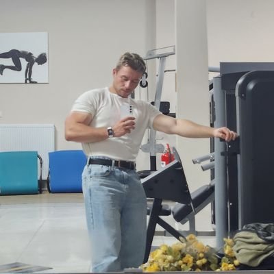 OgzhnKrnz's profile picture. ex unum pluribus