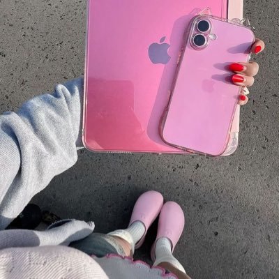 Socktardsissy's profile picture. 