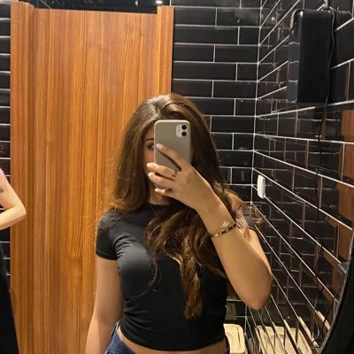 nonouuz's profile picture. 