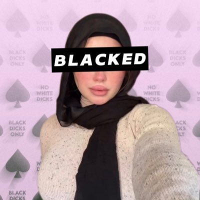 karissa_Lips's profile picture. ♠️💖🤐🤏