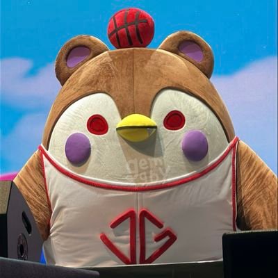 notredvelvetjoy's profile picture. mainly about JossGawin and EmiBonnie