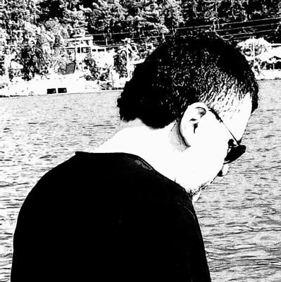 Senceeerr's profile picture. Ben her kavgada tarafım, Recep Tayyip Erdoğan'ın tarafındayım..