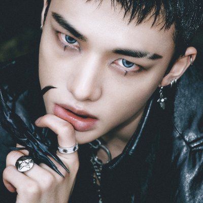 lixesmoonlightt's profile picture. 