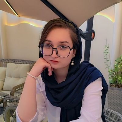 oopsridam's profile picture. 