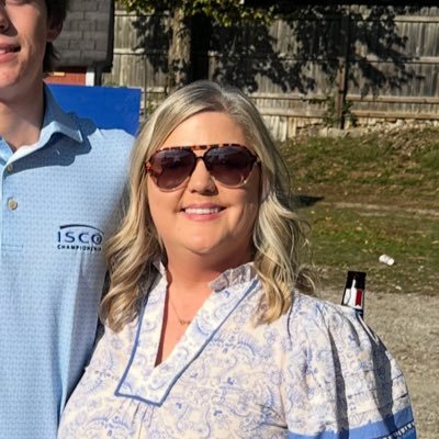 hall33605's profile picture. 