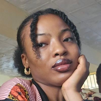 Gudie8_sm's profile picture. Student Radiographer☢️//Hair model 🤭//Que sera sera 😔💗.