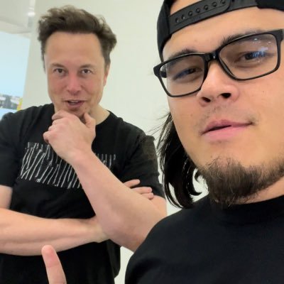 MasonEthanp1dw's profile picture. As a member of TSL🚘team, I'm a dedicated staff member working closely with Mr. Musk and his various ventures. to make the world a better place.🚀🚀