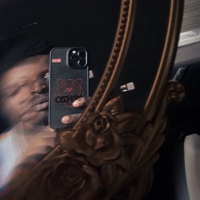 GoldenBlaaq's profile picture. 