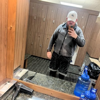 Hassan_Ismail24's profile picture. 🇵🇸 #mambamentality #texashockey #forcabarca 💙❤️#RepBX #lakeshow Be a friend tell a friend something nice it might change their life - @PatMcAfeeshow