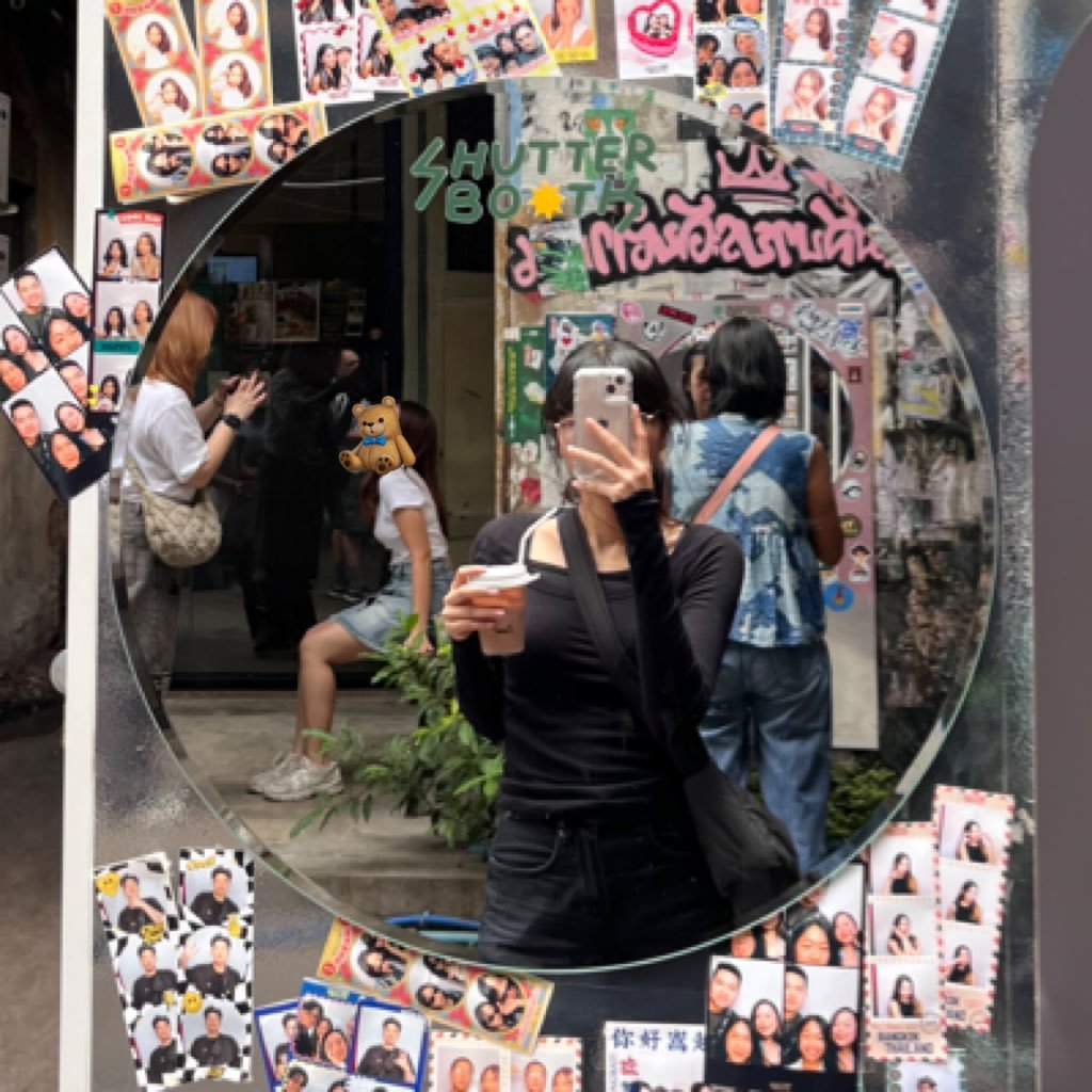 cloudm4cchiat0's profile picture. #senyumroblox