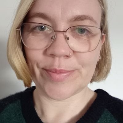 rachel_sharp_'s profile picture. Bookworm & Hufflepuff. Mum of 4. Tabby cats, tennis, tea. #IStandWithJKRowling