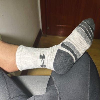 Constanceleed's profile picture. 主打反差。伪。痿。萎。Bator & gooner.