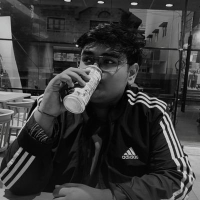 Ommtrivedii's profile picture. I love being hated.