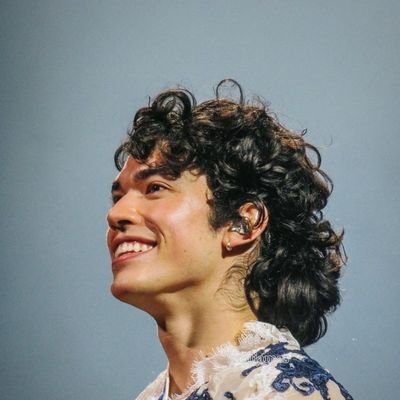 xxxASTER's profile picture. 