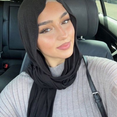 farzanafatima78's profile picture. 