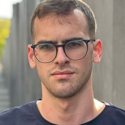 bennyrosental's profile picture. 