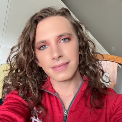 superhotfire328's profile picture. 🧘🏼‍♂️👨🏼‍🍳🦄🐐📸 👻 https://t.co/A7WjFLIkZs