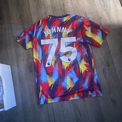 RyadinhoJr's profile picture. Un mec du 20-1 et du Franc Moisin 🇩🇿