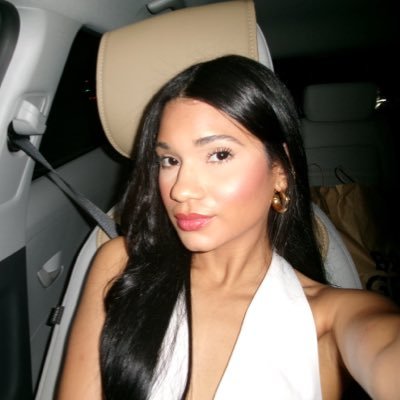 luzjcc_'s profile picture. more to grow, more to be.