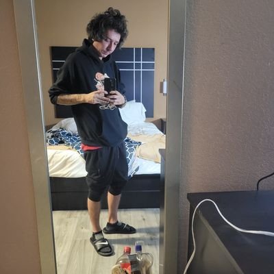 Soundjgb's profile picture. ╰┈➤「 ✦ Joshua ✦ 」ᶻ 𝗓 𐰁
⤹𖤐⭒๋࣭ ⭑†.ᐟ
✘✘✘
OSRS | Personal | Comedy