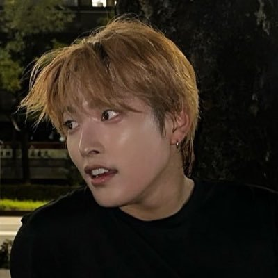 louistartz's profile picture. ☆ I’d drive to the end of the universe to bring you back @liampayne | 11.05²/19.07/28.05/26.08/06.04 | ◟̽◞̽ ela/dela