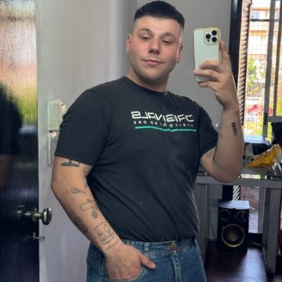 Rafaelonly2024's profile picture. rafael The Teddy 🐻❤️ 21 años gordito lleno de amor para todos 😍 https://t.co/83sZU3EQmc te espero aqui para podes conectar mucho mas 🥰❤️