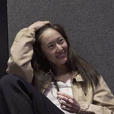 PERlWINKLEWINGS's profile picture. ⠀⠀﹟ 𝐑𝐎𝐋𝐄𝐏𝐋𝐀𝐘𝐄𝐑 ⸺ Sᴏʟɪᴛᴀʀʏ ʙʏ Kʀʏsᴛᴀʟ 27.11.25