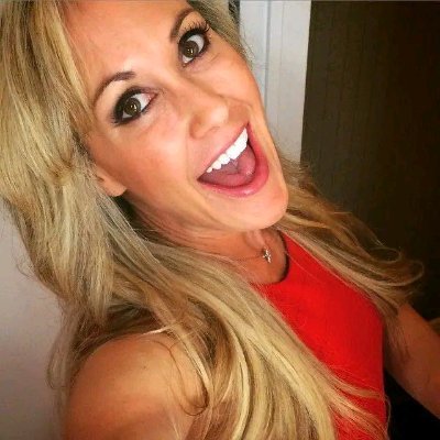 YamiraBoucher22's profile picture. 