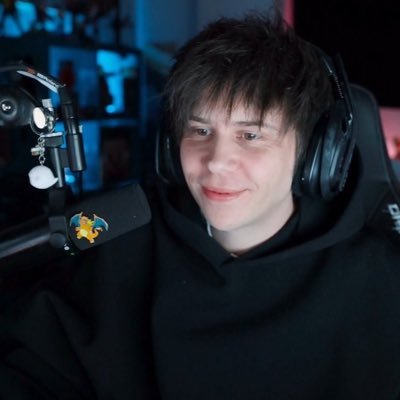 B00BSL0VER13's profile picture. || i troll u with love ||