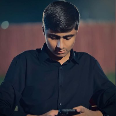 farzanali9093's profile picture. 