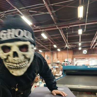 mid90sGHOUL's profile picture. Proud Subversive *skateboarding * Screenprinting * I got a beautiful wife and son and some good homies