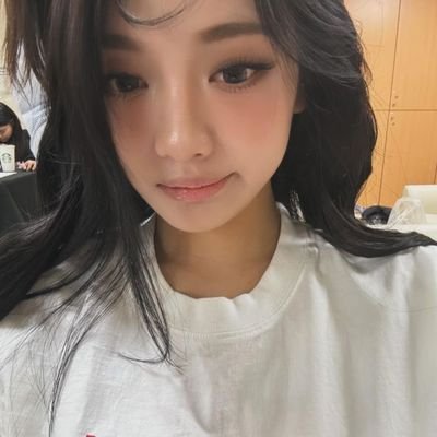 LongLai99153's profile picture. 爱吃香蕉的小男孩